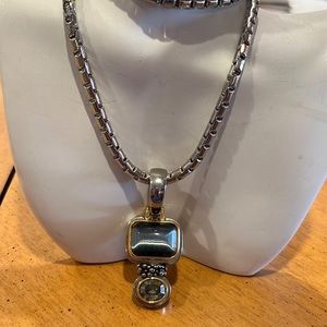 Aura necklace The look of Today pendNt&chain New store ticket Fabulous